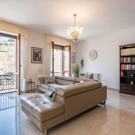Apartment On Shopping Street كالياري المظهر الخارجي الصورة