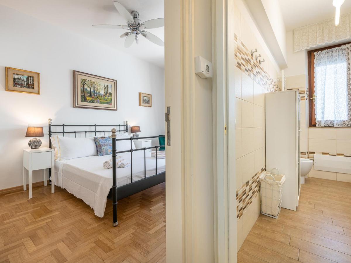 Apartment On Shopping Street كالياري المظهر الخارجي الصورة