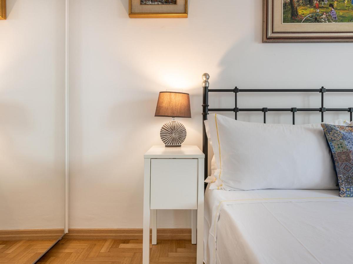 Apartment On Shopping Street كالياري المظهر الخارجي الصورة